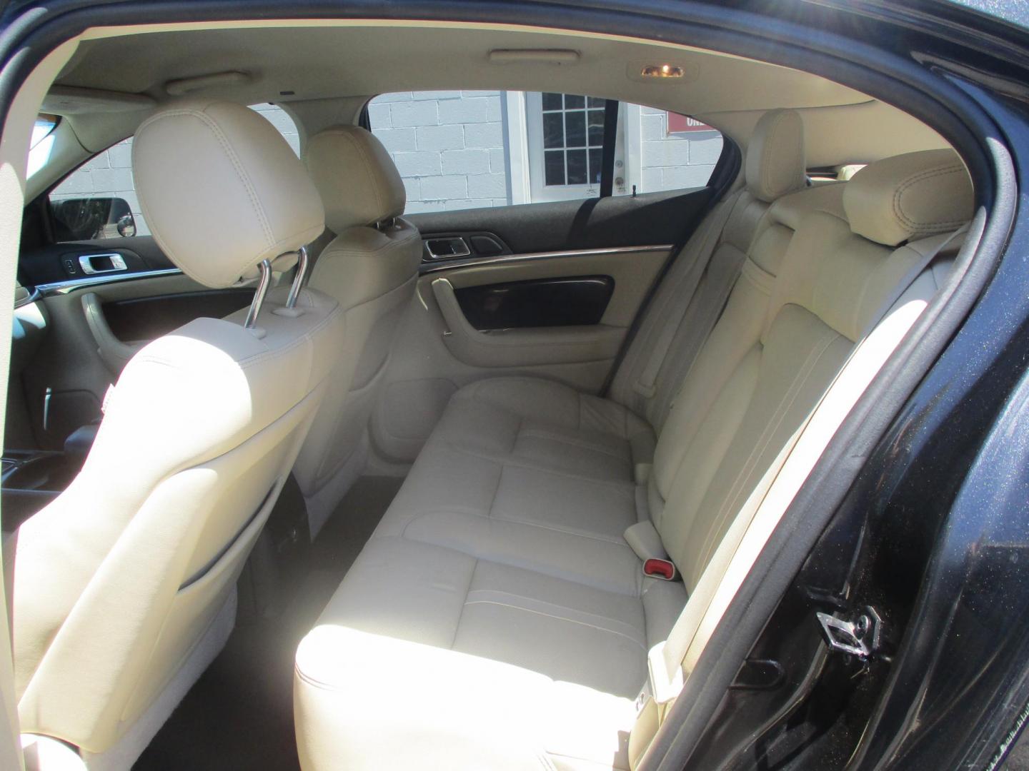 2015 BLACK Lincoln MKS AWD (1LNHL9EK0FG) with an 3.7L V6 DOHC 24V engine, 6-Speed Automatic transmission, located at 540a Delsea Drive, Sewell, NJ, 08080, (987) 867-5309, 39.752560, -75.111206- Photo#15