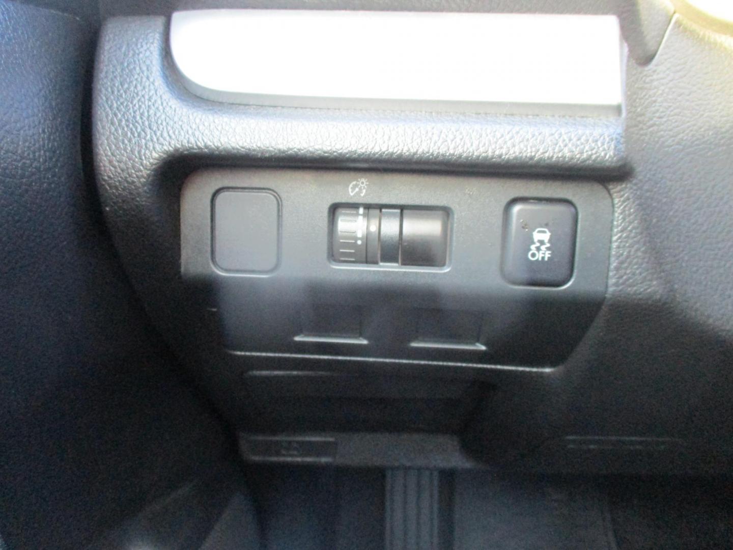 2013 BLUE Subaru Impreza Base 4-Door (JF1GJAA62DH) with an 2.0L H4 DOHC 16V engine, Continuously Variable Transmission transmission, located at 540a Delsea Drive, Sewell, NJ, 08080, (987) 867-5309, 39.752560, -75.111206 - Photo#21