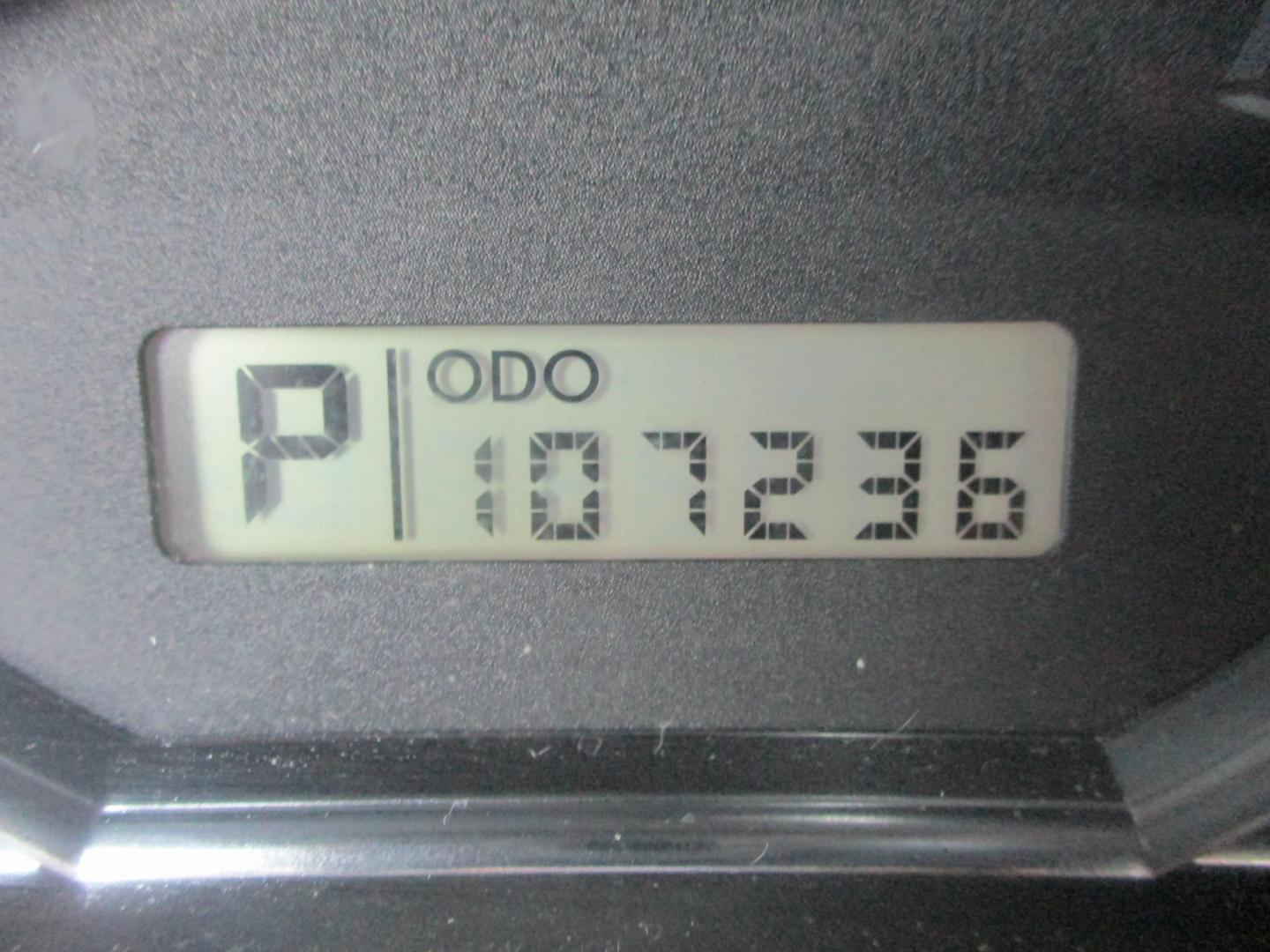 2009 SILVER Subaru Forester 2.5X Premium (JF2SH63699H) with an 2.5L H4 SOHC 16V engine, 4-Speed Automatic transmission, located at 540a Delsea Drive, Sewell, NJ, 08080, (987) 867-5309, 39.752560, -75.111206 - Photo#18