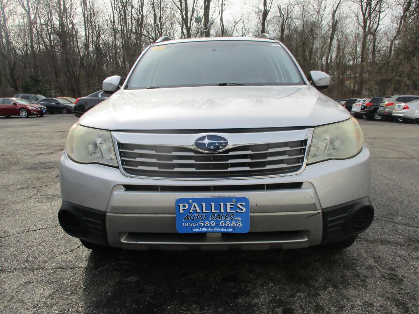 2009 SILVER Subaru Forester 2.5X Premium (JF2SH63699H) with an 2.5L H4 SOHC 16V engine, 4-Speed Automatic transmission, located at 540a Delsea Drive, Sewell, NJ, 08080, (987) 867-5309, 39.752560, -75.111206 - Photo#9