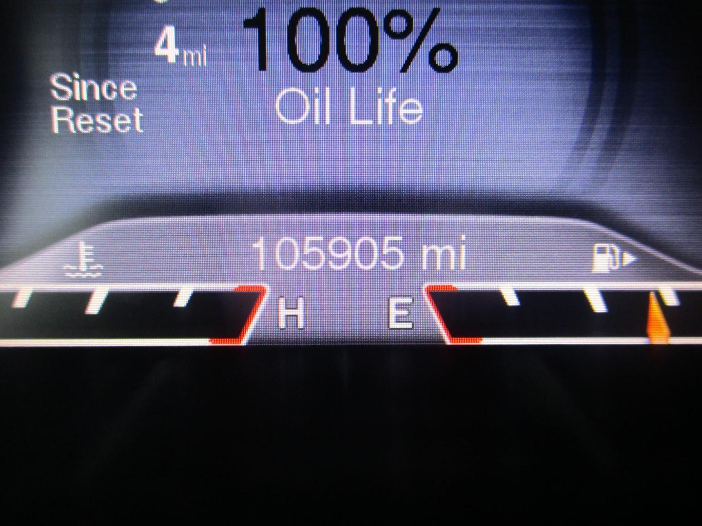 2014 WHITE Jeep Cherokee Limited 4WD (1C4PJMDB4EW) with an 2.4L L4 DOHC 16V engine, 9-Speed Automatic transmission, located at 540a Delsea Drive, Sewell, NJ, 08080, (987) 867-5309, 39.752560, -75.111206 - Photo#19