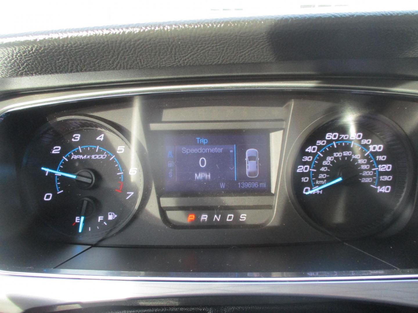 2018 GRAY Ford Taurus SEL AWD (1FAHP2H83JG) with an 3.5L V6 DOHC 24V engine, 6A transmission, located at 540a Delsea Drive, Sewell, NJ, 08080, (987) 867-5309, 39.752560, -75.111206 - Photo#16