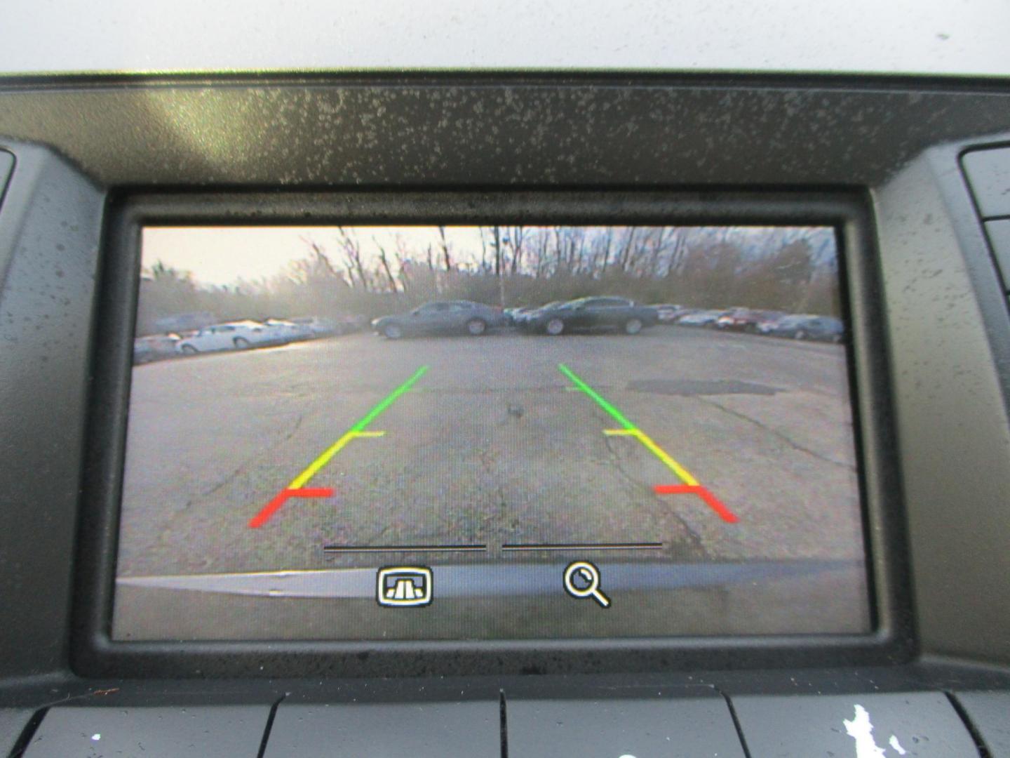 2018 GRAY Ford Taurus SEL AWD (1FAHP2H83JG) with an 3.5L V6 DOHC 24V engine, 6A transmission, located at 540a Delsea Drive, Sewell, NJ, 08080, (987) 867-5309, 39.752560, -75.111206 - Photo#18