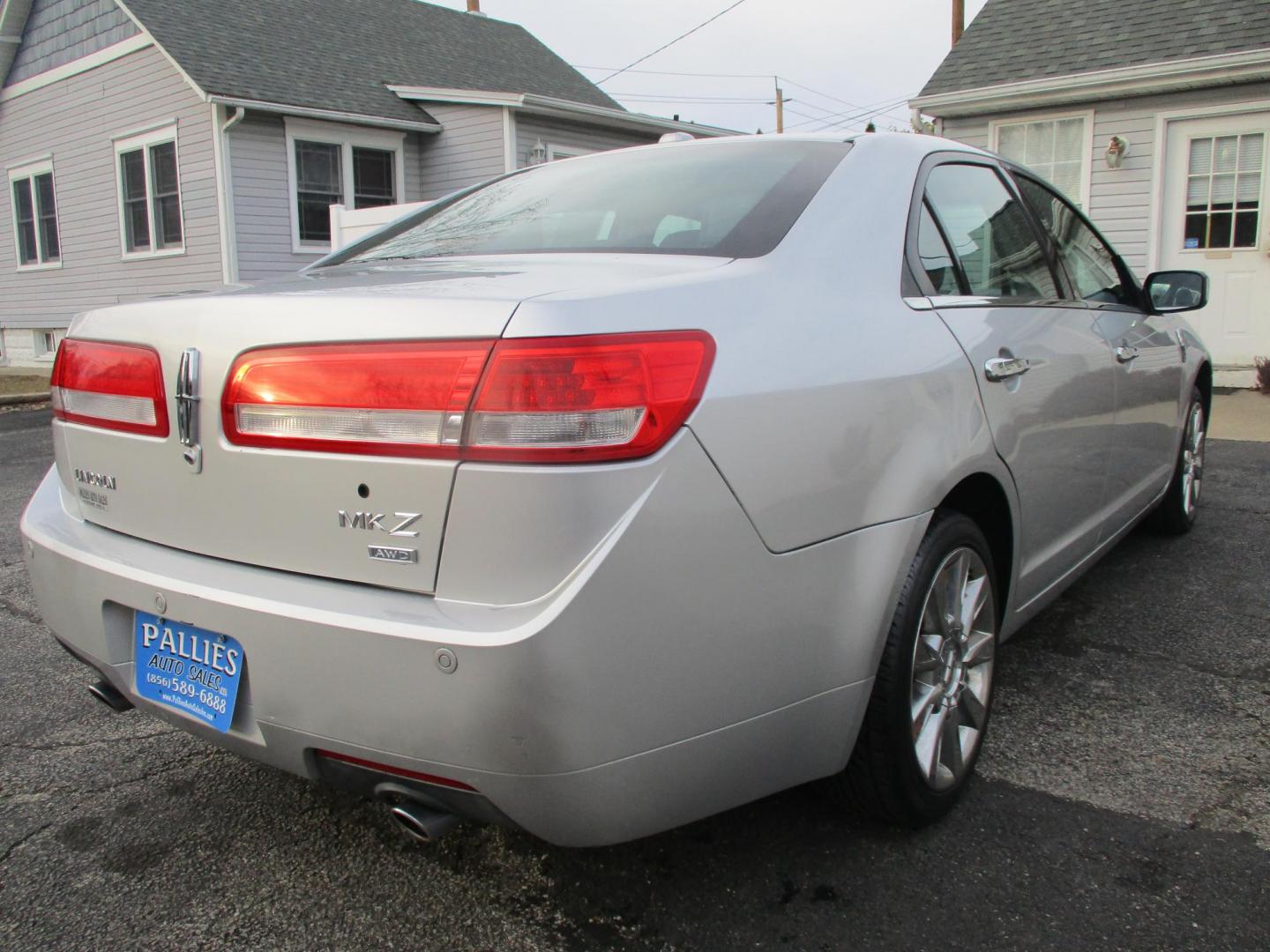 2012 SILVER Lincoln MKZ AWD (3LNHL2JC0CR) with an 3.5L V6 DOHC 24V engine, 6-Speed Automatic transmission, located at 540a Delsea Drive, Sewell, NJ, 08080, (987) 867-5309, 39.752560, -75.111206 - Photo#6