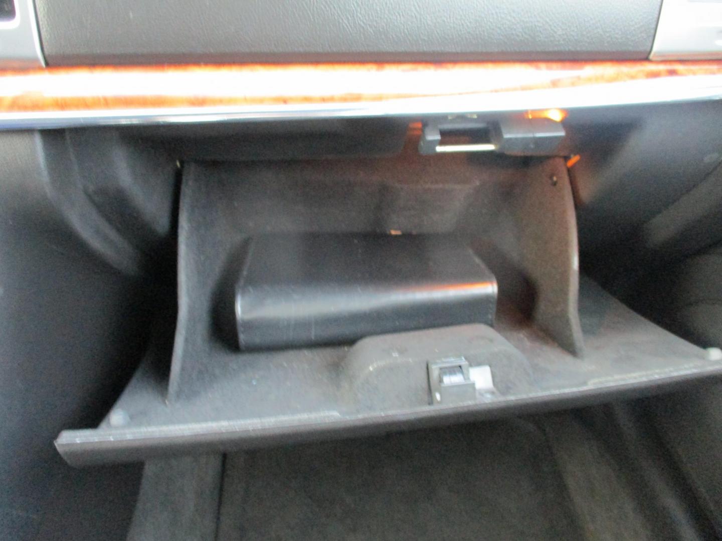 2012 SILVER Lincoln MKZ AWD (3LNHL2JC0CR) with an 3.5L V6 DOHC 24V engine, 6-Speed Automatic transmission, located at 540a Delsea Drive, Sewell, NJ, 08080, (987) 867-5309, 39.752560, -75.111206 - Photo#24