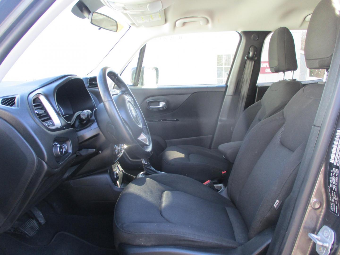 2017 GRAY Jeep Renegade Latitude 4WD (ZACCJBBB1HP) with an 2.4L L4 DOHC 16V engine, 6M transmission, located at 540a Delsea Drive, Sewell, NJ, 08080, (987) 867-5309, 39.752560, -75.111206 - Photo#12