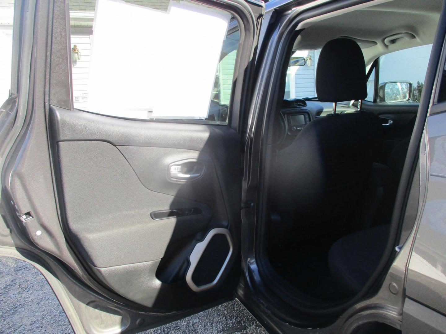 2017 GRAY Jeep Renegade Latitude 4WD (ZACCJBBB1HP) with an 2.4L L4 DOHC 16V engine, 6M transmission, located at 540a Delsea Drive, Sewell, NJ, 08080, (987) 867-5309, 39.752560, -75.111206 - Photo#13