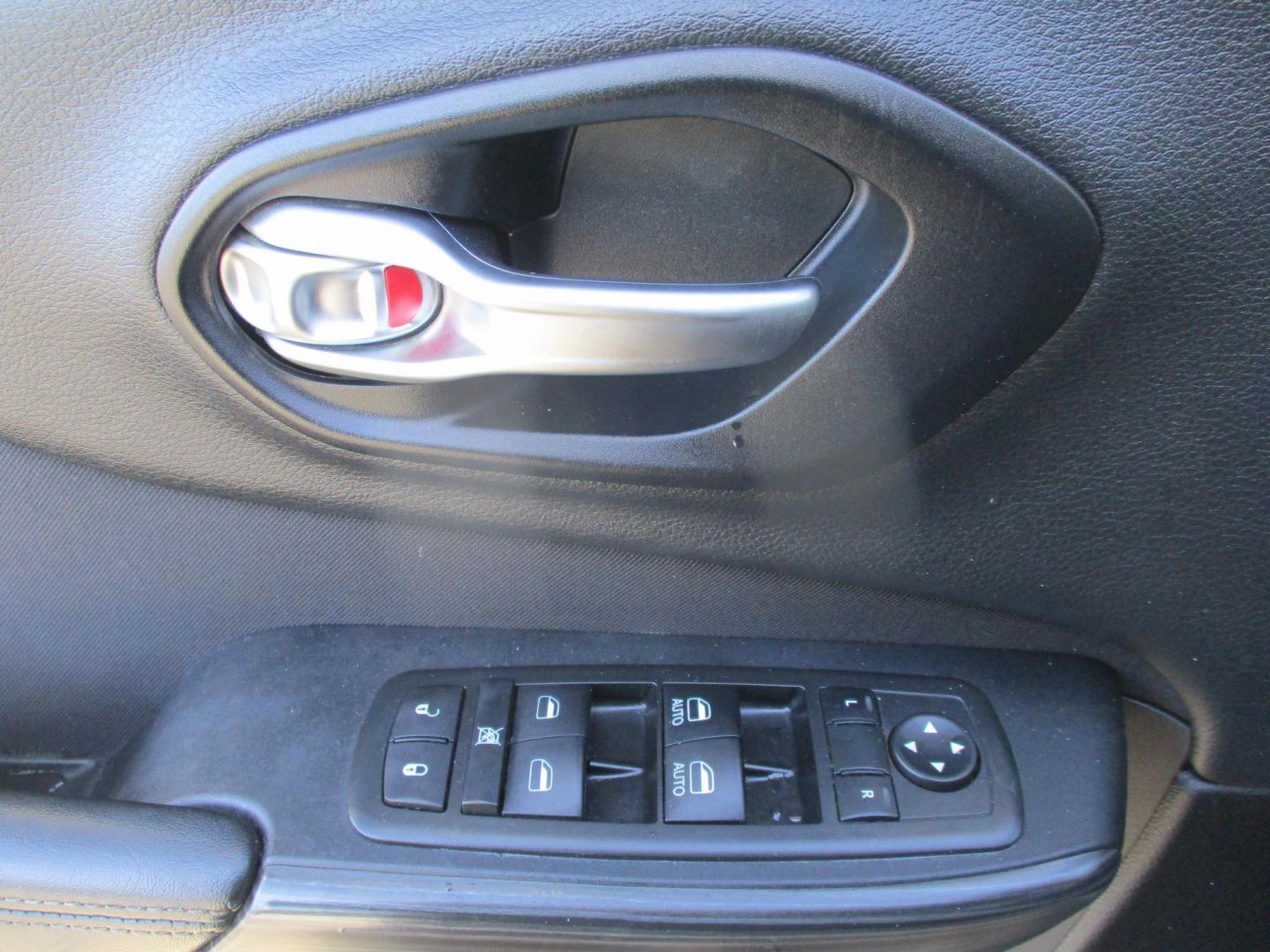 2015 SILVER Jeep Cherokee Latitude FWD (1C4PJLCB9FW) with an 2.4L L4 DOHC 16V engine, 9-Speed Automatic transmission, located at 540a Delsea Drive, Sewell, NJ, 08080, (987) 867-5309, 39.752560, -75.111206 - Photo#11