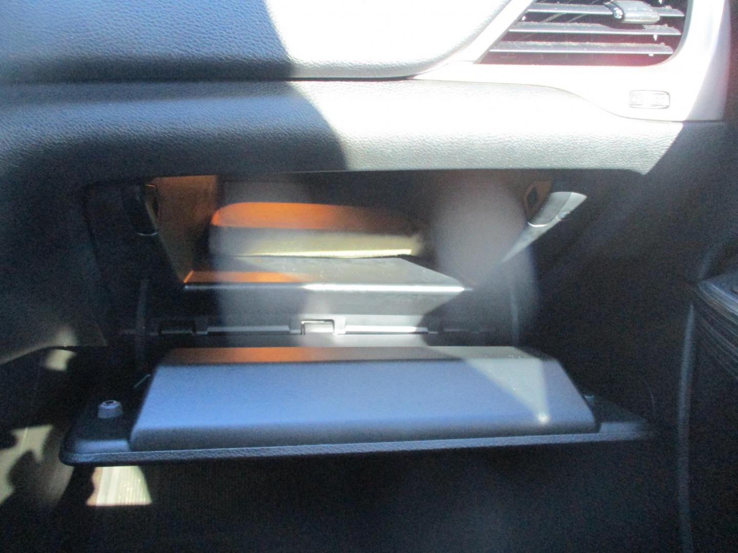 2015 SILVER Jeep Cherokee Latitude FWD (1C4PJLCB9FW) with an 2.4L L4 DOHC 16V engine, 9-Speed Automatic transmission, located at 540a Delsea Drive, Sewell, NJ, 08080, (987) 867-5309, 39.752560, -75.111206 - Photo#24