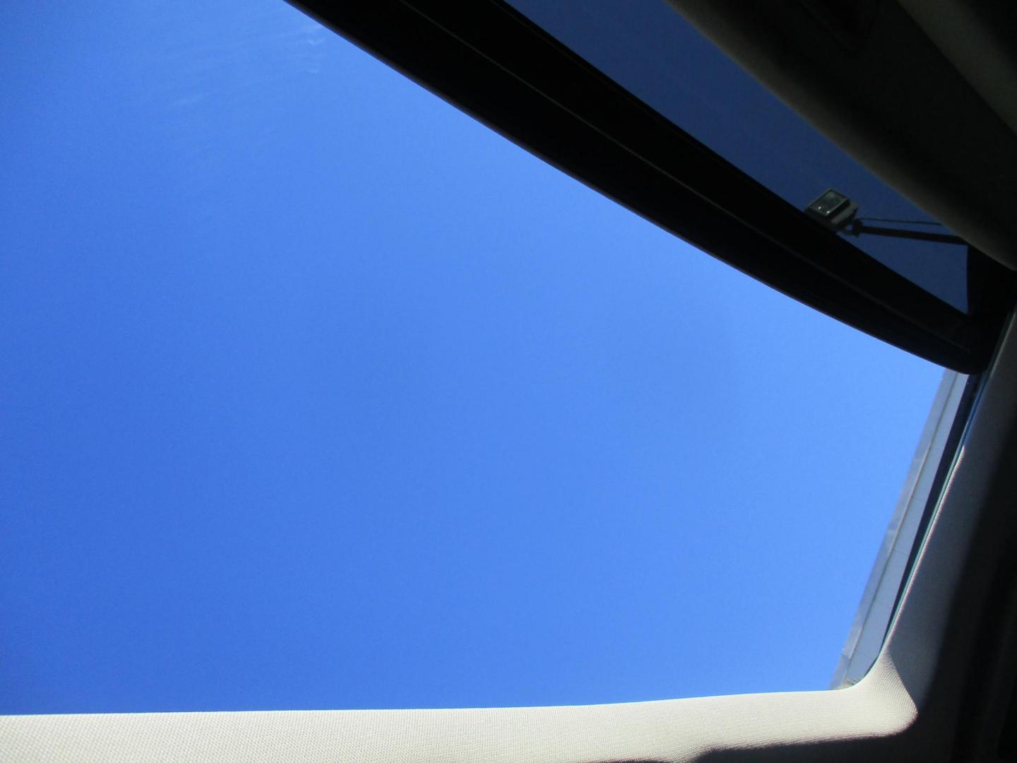 2011 BLACK GMC Terrain SLT1 FWD (2CTFLUE58B6) with an 3.0L V6 DOHC 24V engine, 6-Speed Automatic transmission, located at 540a Delsea Drive, Sewell, NJ, 08080, (987) 867-5309, 39.752560, -75.111206 - Photo#20