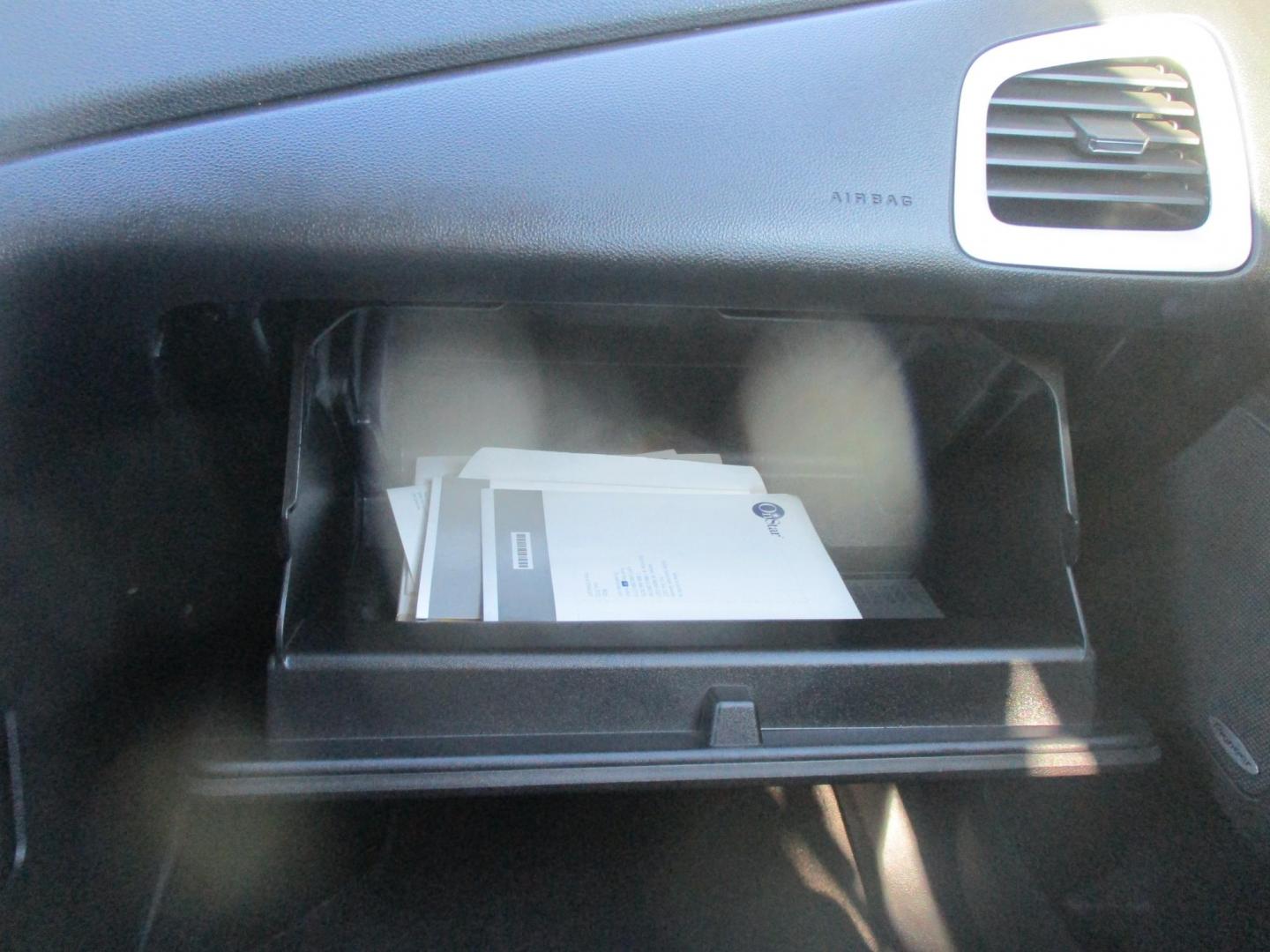 2011 BLACK GMC Terrain SLT1 FWD (2CTFLUE58B6) with an 3.0L V6 DOHC 24V engine, 6-Speed Automatic transmission, located at 540a Delsea Drive, Sewell, NJ, 08080, (987) 867-5309, 39.752560, -75.111206 - Photo#24