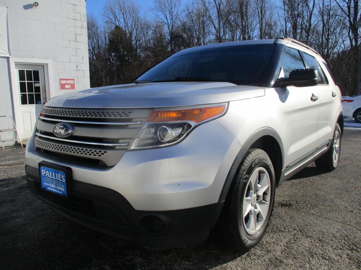 2013 SILVER Ford Explorer Base 4WD (1FM5K8B86DG) with an 3.5L V6 DOHC 24V engine, 6-Speed Automatic transmission, located at 540a Delsea Drive, Sewell, NJ, 08080, (987) 867-5309, 39.752560, -75.111206 - Photo#0