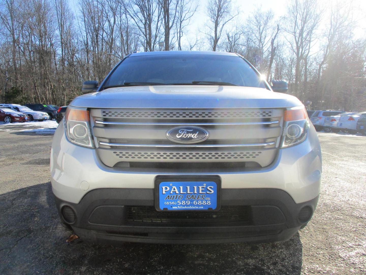 2013 SILVER Ford Explorer Base 4WD (1FM5K8B86DG) with an 3.5L V6 DOHC 24V engine, 6-Speed Automatic transmission, located at 540a Delsea Drive, Sewell, NJ, 08080, (987) 867-5309, 39.752560, -75.111206 - Photo#9
