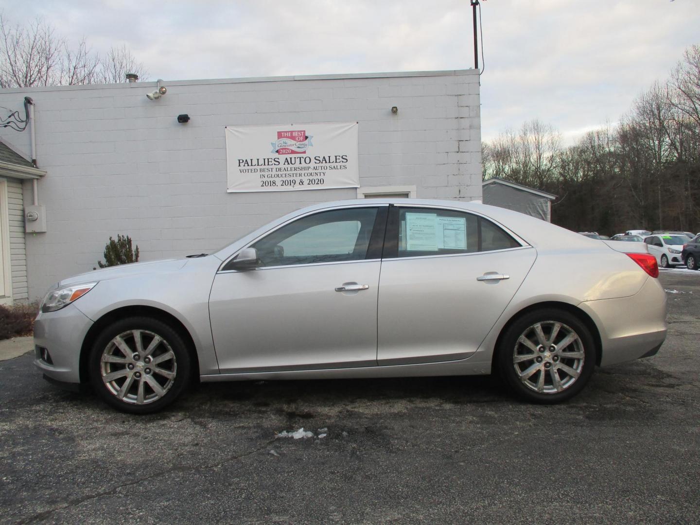 2013 SILVER Chevrolet Malibu LTZ (1G11H5SA7DF) with an 2.5L L4 DOHC 16V engine, 6-Speed Automatic transmission, located at 540a Delsea Drive, Sewell, NJ, 08080, (987) 867-5309, 39.752560, -75.111206 - Photo#1
