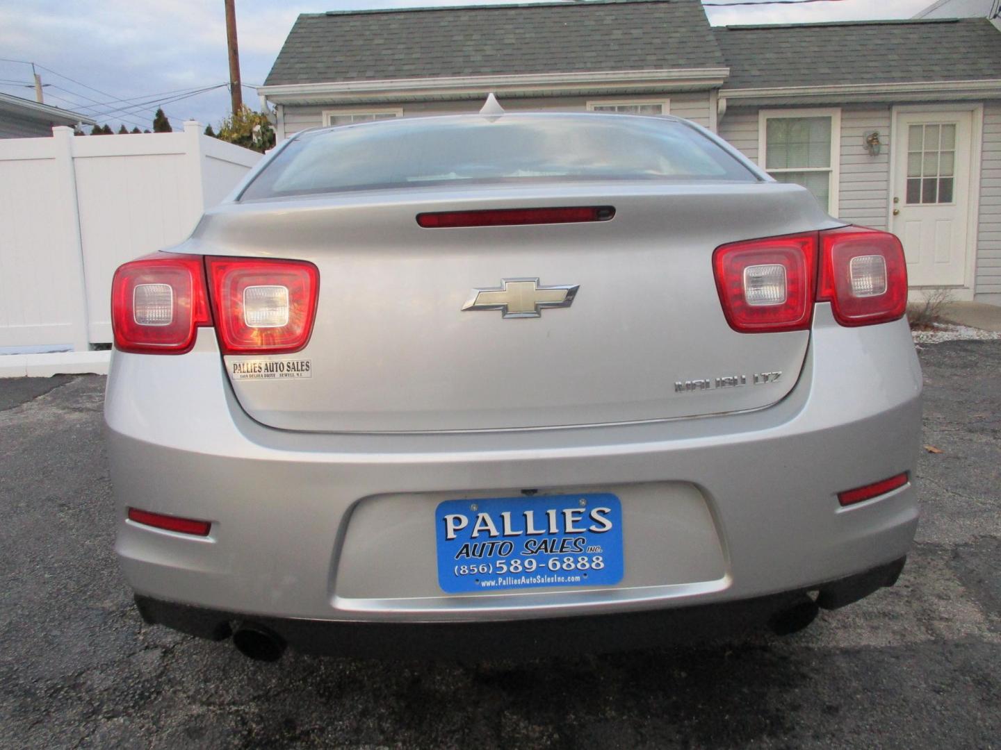 2013 SILVER Chevrolet Malibu LTZ (1G11H5SA7DF) with an 2.5L L4 DOHC 16V engine, 6-Speed Automatic transmission, located at 540a Delsea Drive, Sewell, NJ, 08080, (987) 867-5309, 39.752560, -75.111206 - Photo#3