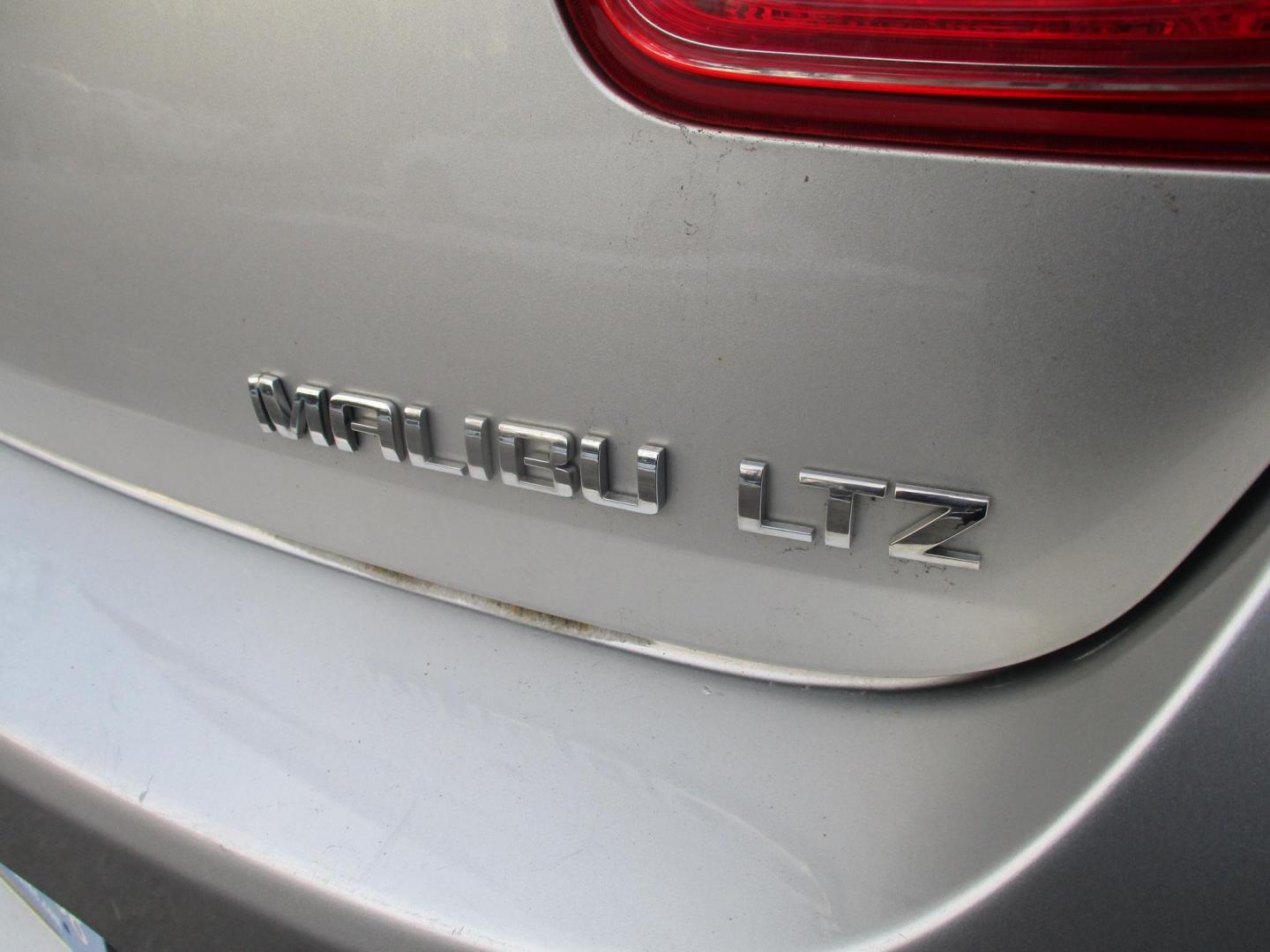 2013 SILVER Chevrolet Malibu LTZ (1G11H5SA7DF) with an 2.5L L4 DOHC 16V engine, 6-Speed Automatic transmission, located at 540a Delsea Drive, Sewell, NJ, 08080, (987) 867-5309, 39.752560, -75.111206 - Photo#4