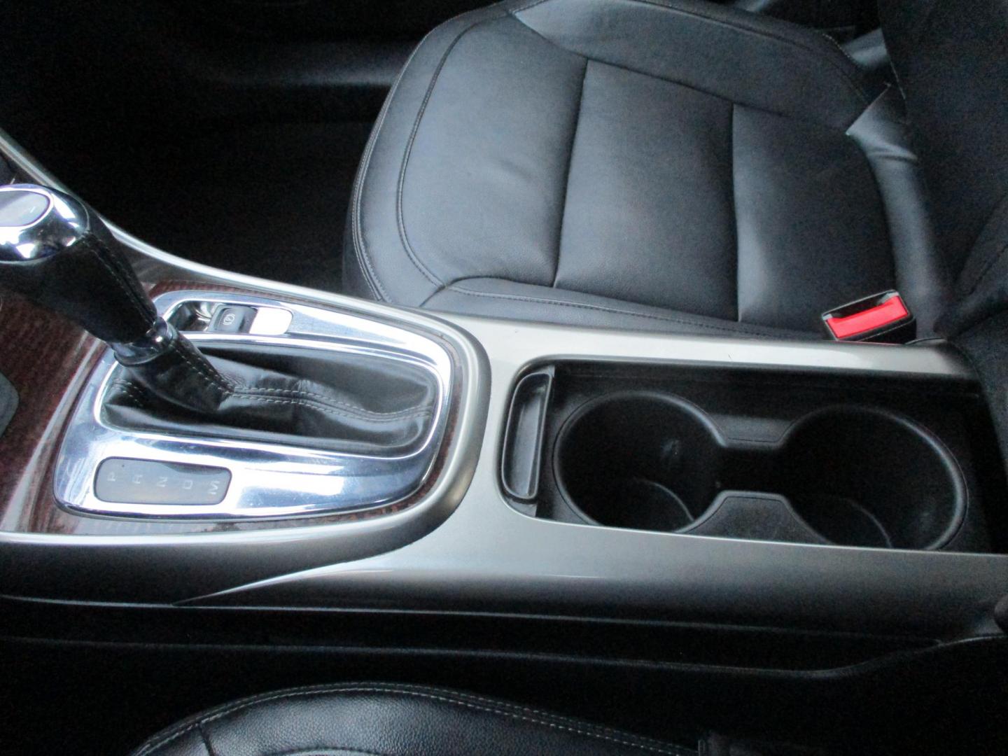 2013 SILVER Chevrolet Malibu LTZ (1G11H5SA7DF) with an 2.5L L4 DOHC 16V engine, 6-Speed Automatic transmission, located at 540a Delsea Drive, Sewell, NJ, 08080, (987) 867-5309, 39.752560, -75.111206 - Photo#23