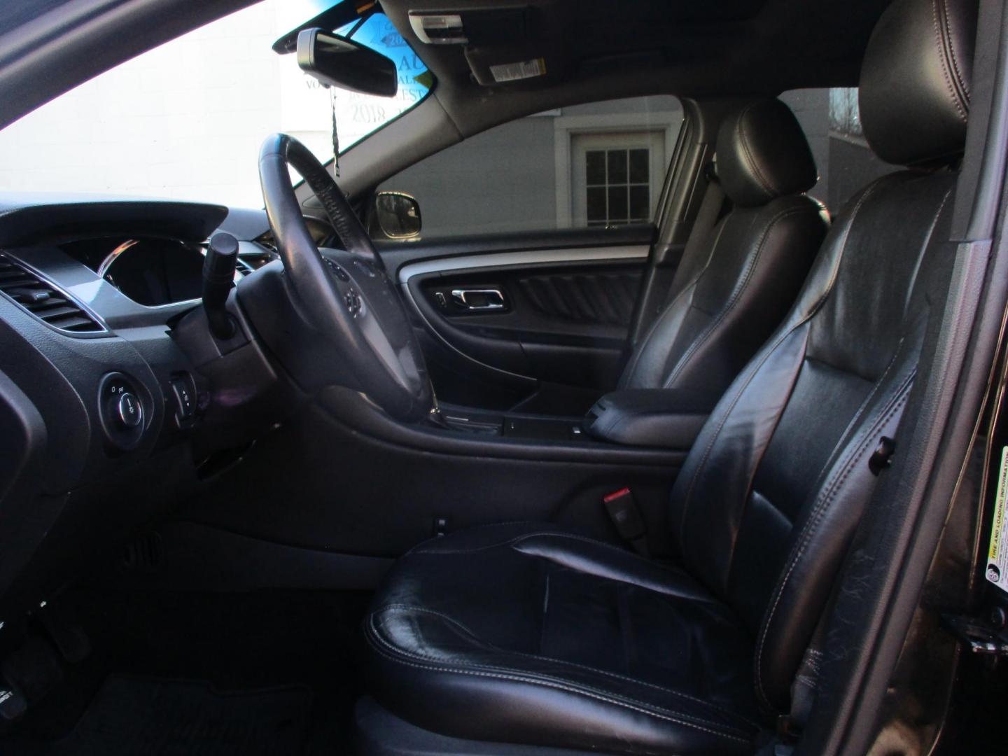 2013 BLACK Ford Taurus SEL AWD (1FAHP2H82DG) with an 3.5L V6 DOHC 24V engine, 6-Speed Automatic transmission, located at 540a Delsea Drive, Sewell, NJ, 08080, (987) 867-5309, 39.752560, -75.111206 - Photo#11