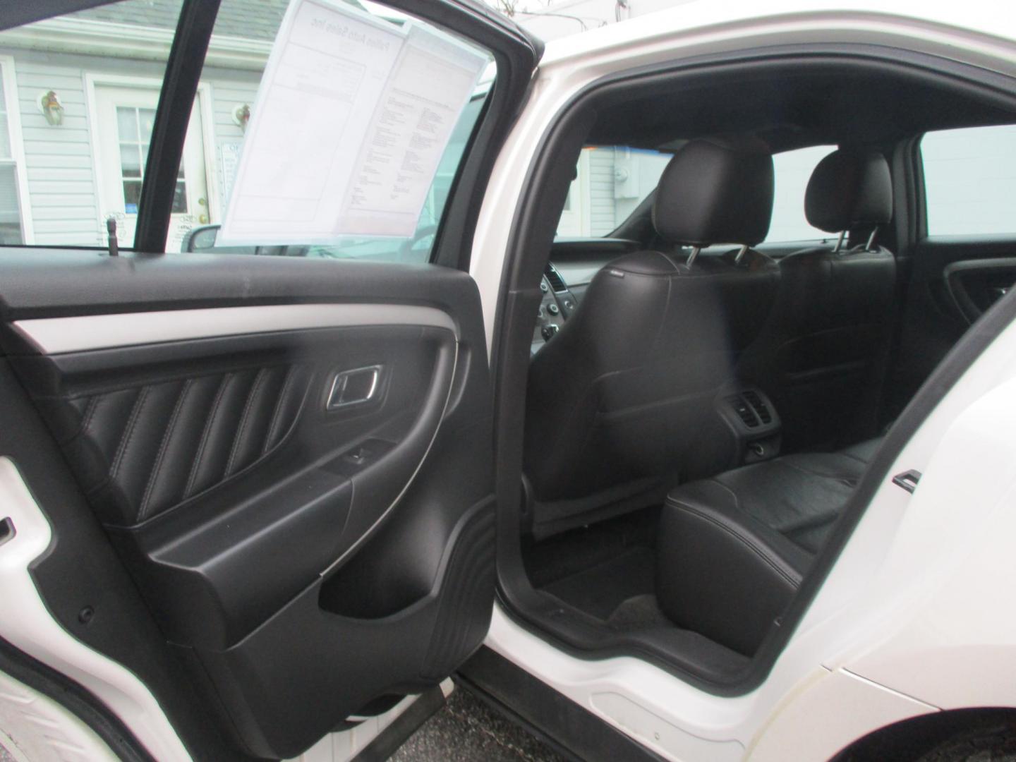 2015 WHITE Ford Taurus SEL FWD (1FAHP2E88FG) with an 3.5L V6 DOHC 24V engine, 6-Speed Automatic transmission, located at 540a Delsea Drive, Sewell, NJ, 08080, (987) 867-5309, 39.752560, -75.111206 - Photo#12