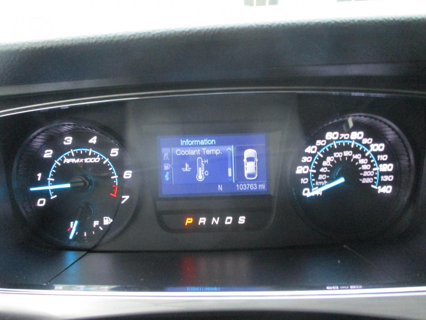 2015 WHITE Ford Taurus SEL FWD (1FAHP2E88FG) with an 3.5L V6 DOHC 24V engine, 6-Speed Automatic transmission, located at 540a Delsea Drive, Sewell, NJ, 08080, (987) 867-5309, 39.752560, -75.111206 - Photo#16