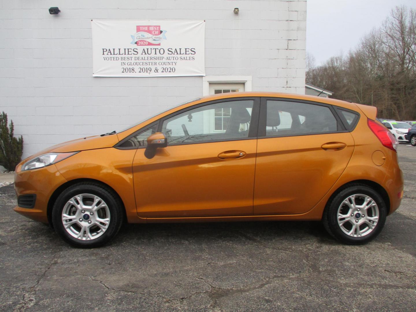 2016 ORANGE Ford Fiesta SE Hatchback (3FADP4EJ9GM) with an 1.6L L4 DOHC 16V engine, located at 540a Delsea Drive, Sewell, NJ, 08080, (987) 867-5309, 39.752560, -75.111206 - Photo#1