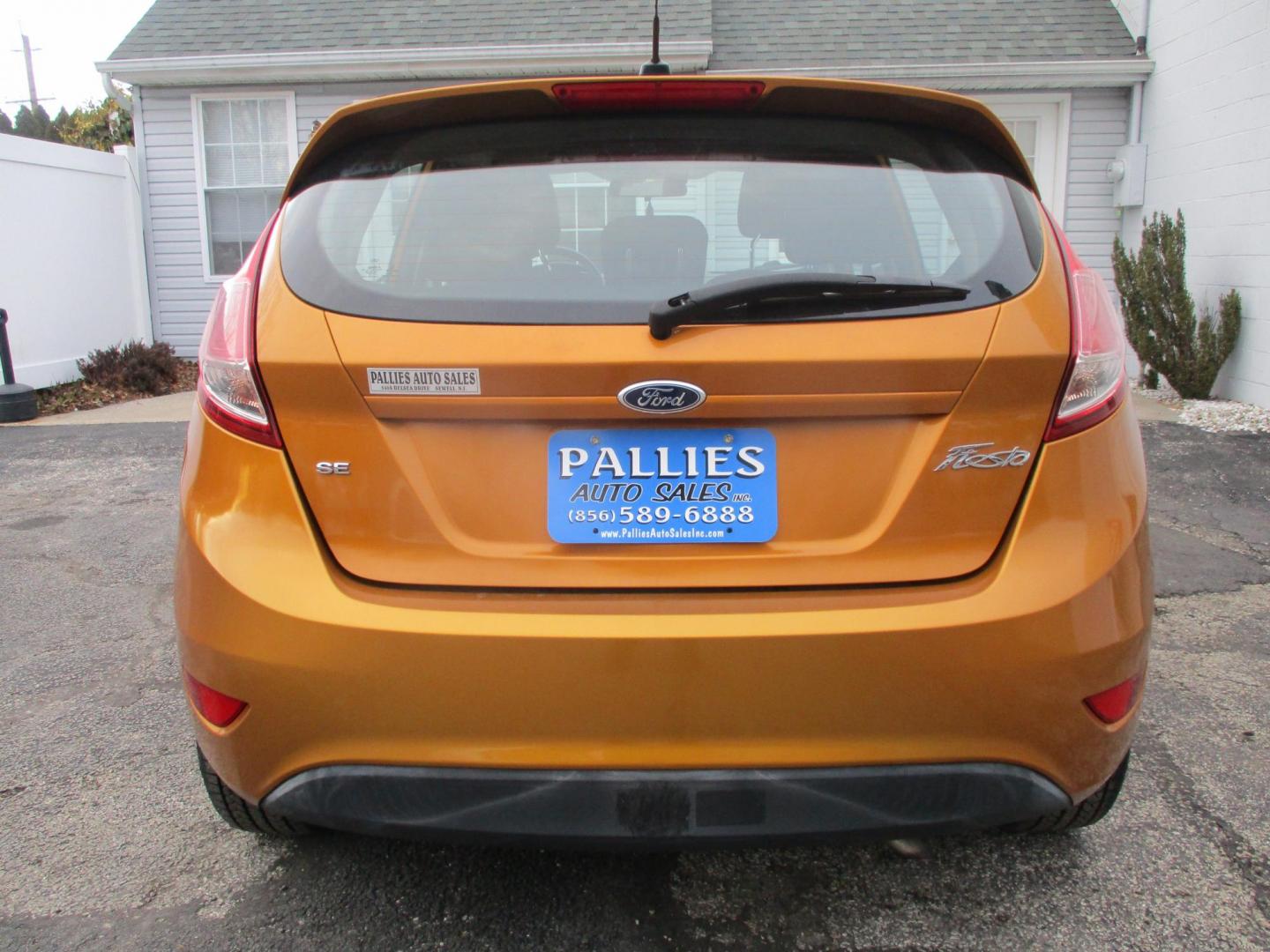 2016 ORANGE Ford Fiesta SE Hatchback (3FADP4EJ9GM) with an 1.6L L4 DOHC 16V engine, located at 540a Delsea Drive, Sewell, NJ, 08080, (987) 867-5309, 39.752560, -75.111206 - Photo#3