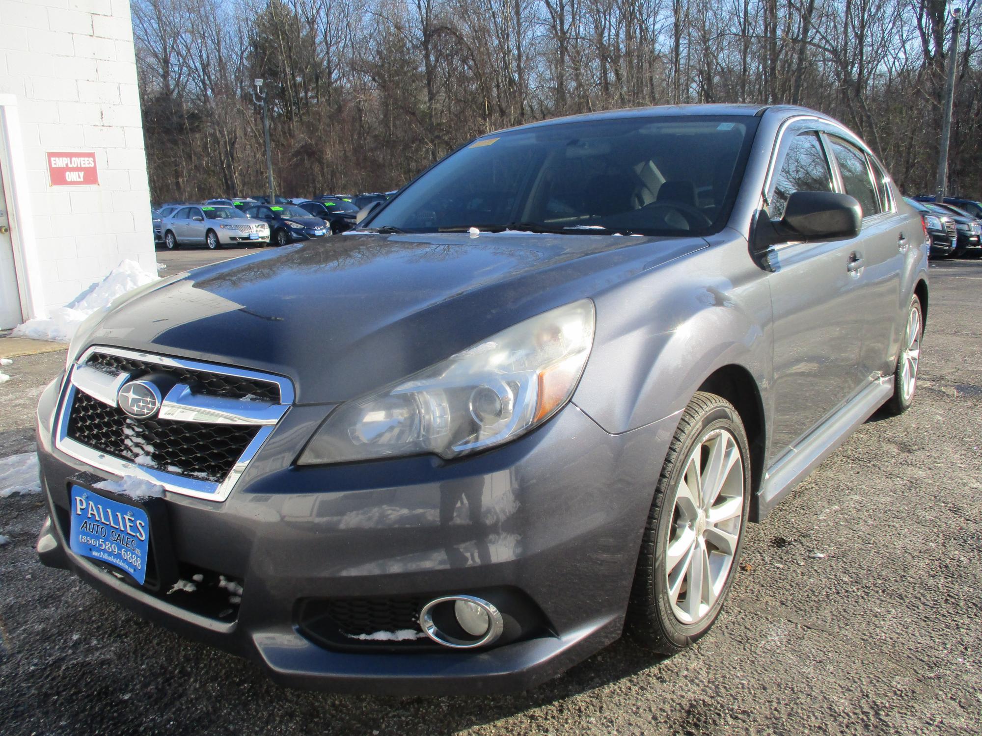 photo of 2014 Subaru Legacy 2.5i