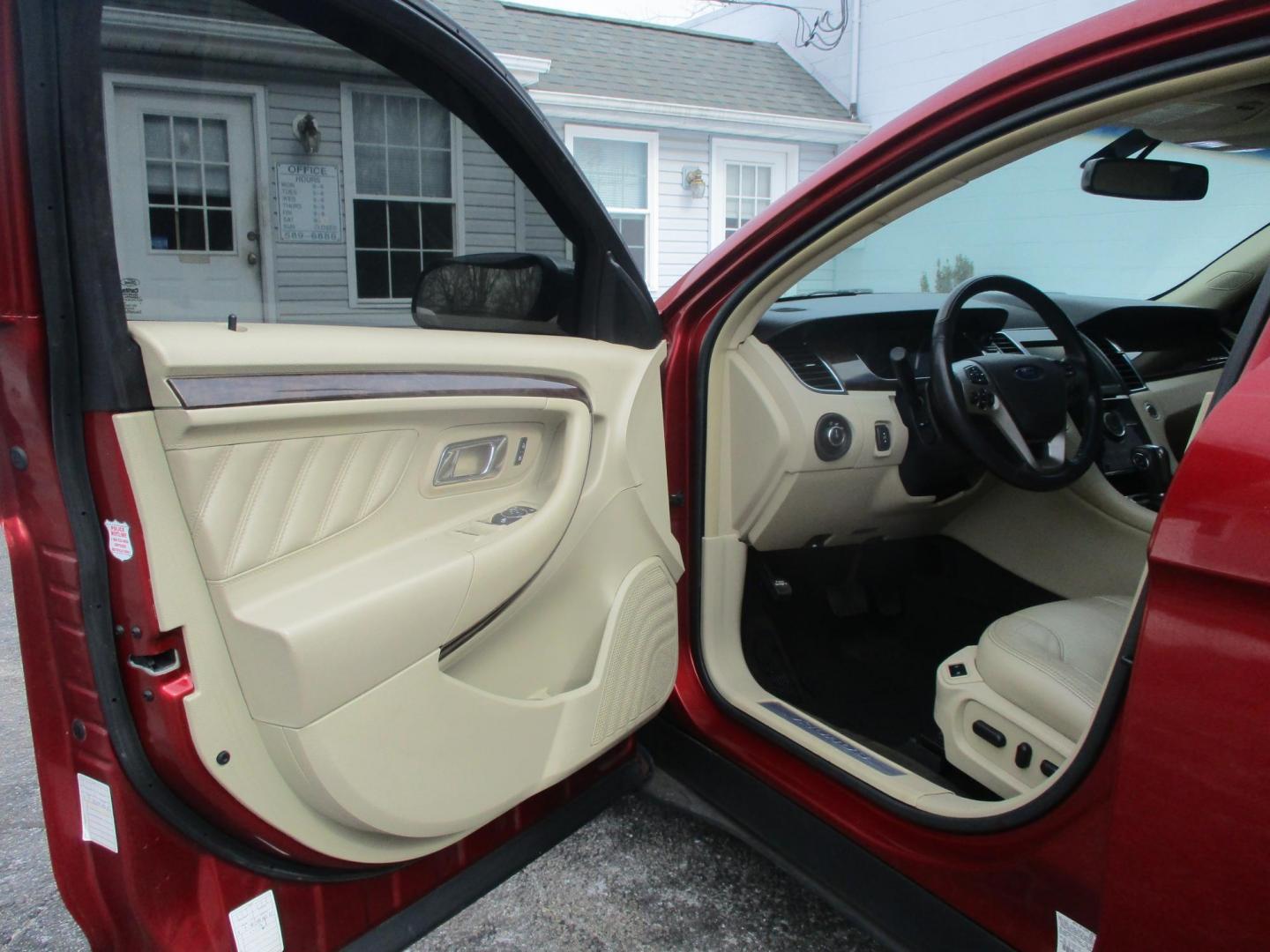 2013 RED Ford Taurus Limited FWD (1FAHP2F81DG) with an 3.5L V6 DOHC 24V engine, 6-Speed Automatic transmission, located at 540a Delsea Drive, Sewell, NJ, 08080, (987) 867-5309, 39.752560, -75.111206 - Photo#10