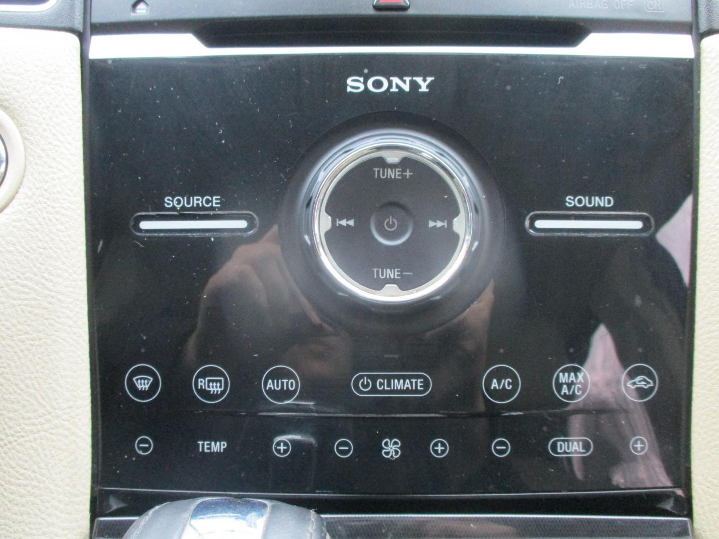 2013 RED Ford Taurus Limited FWD (1FAHP2F81DG) with an 3.5L V6 DOHC 24V engine, 6-Speed Automatic transmission, located at 540a Delsea Drive, Sewell, NJ, 08080, (987) 867-5309, 39.752560, -75.111206 - Photo#21