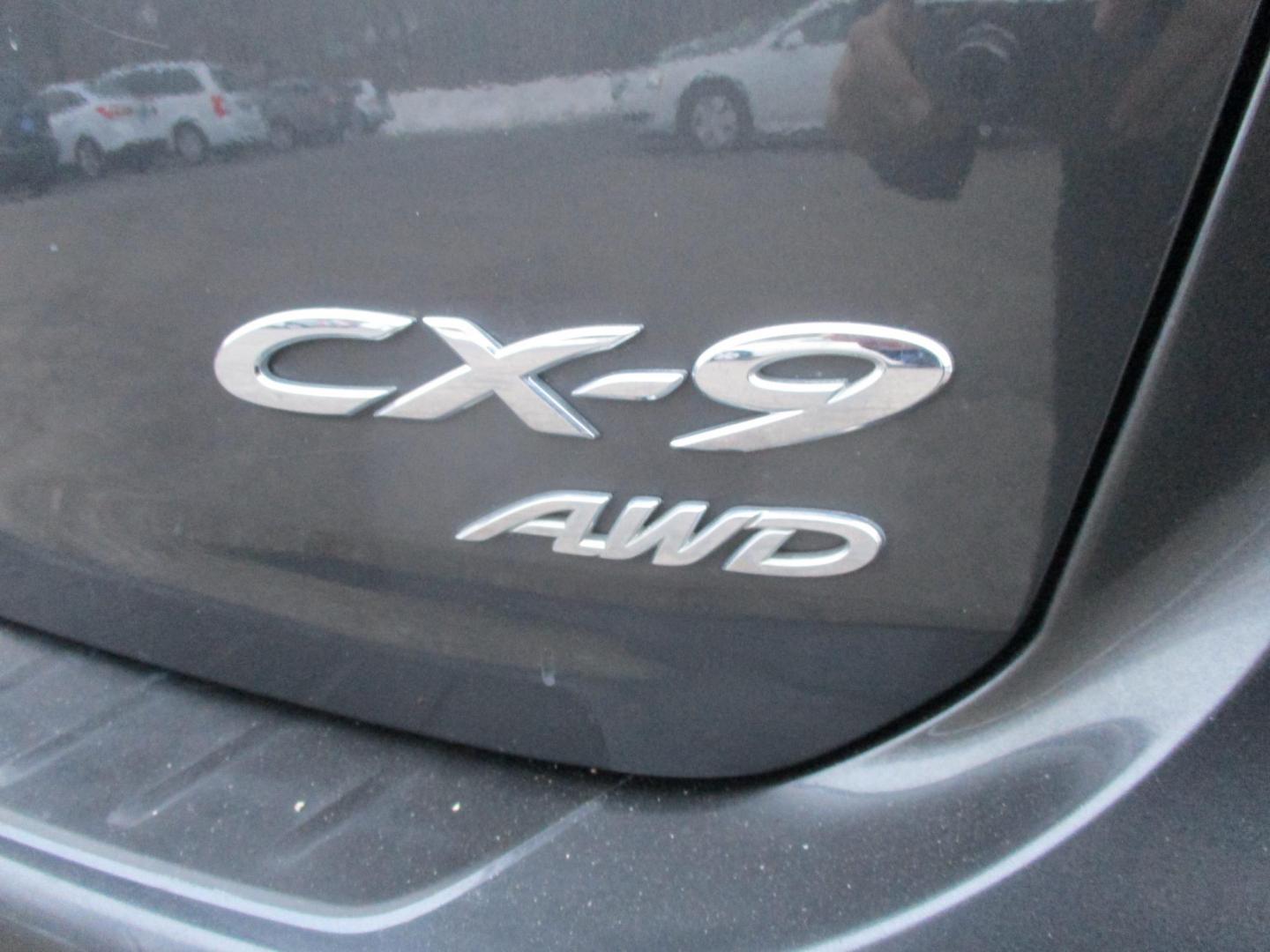 2013 GRAY Mazda CX-9 Grand Touring AWD (JM3TB3DVXD0) with an 3.7L V6 DOHC 24V engine, 6-Speed Automatic transmission, located at 540a Delsea Drive, Sewell, NJ, 08080, (987) 867-5309, 39.752560, -75.111206 - Photo#5