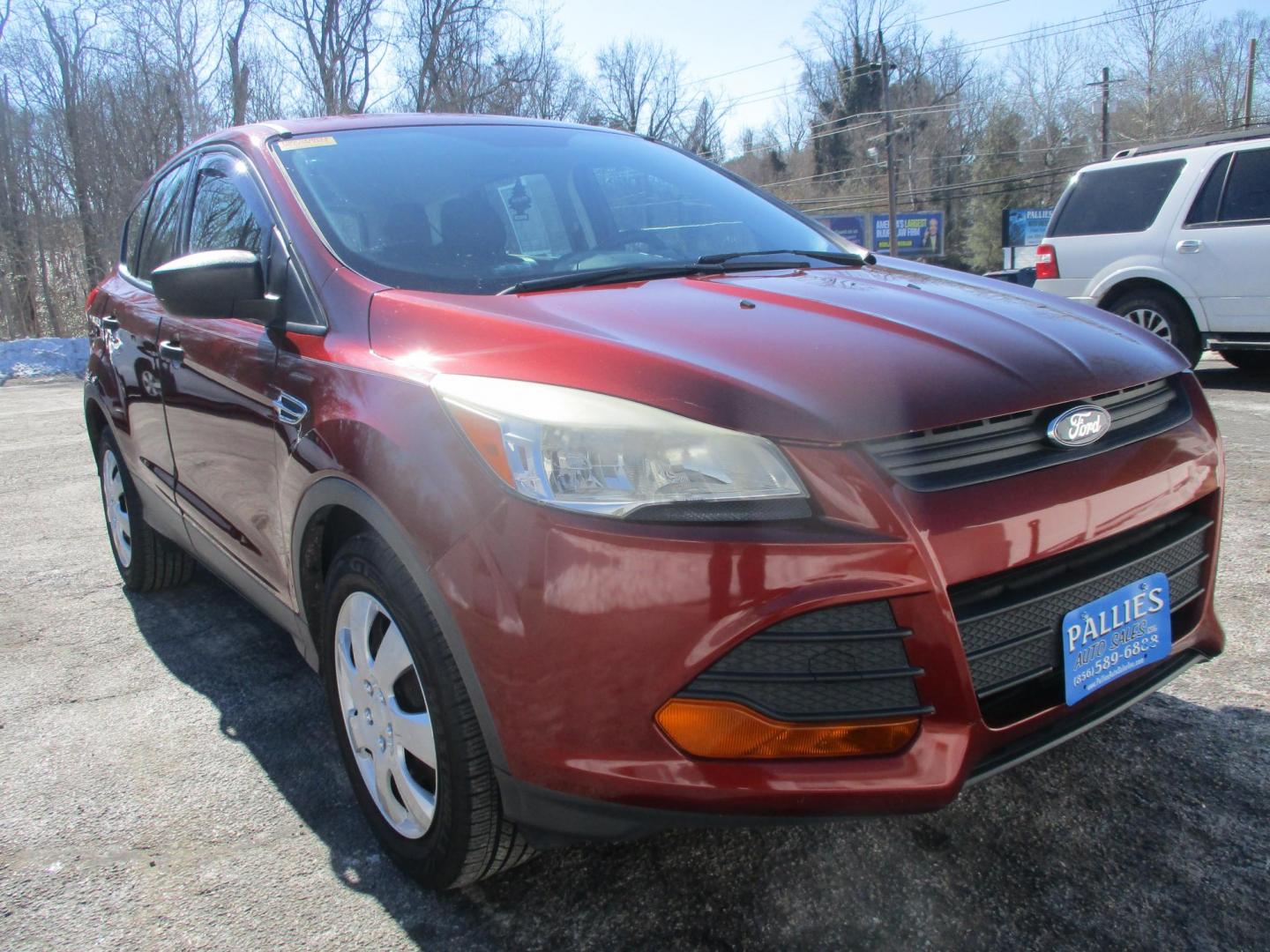2016 RED Ford Escape S FWD (1FMCU0F73GU) with an 2.5L L4 DOHC 16V engine, 6-Speed Automatic transmission, located at 540a Delsea Drive, Sewell, NJ, 08080, (987) 867-5309, 39.752560, -75.111206 - Photo#7