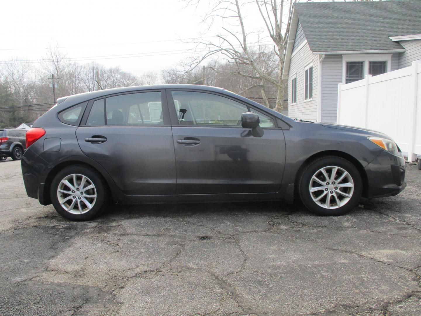 2012 GRAY Subaru Impreza Premium 5-Door w/All Weather Package (JF1GPAC68CH) with an 2.0L H4 DOHC 16V engine, Continuously Variable Transmission transmission, located at 540a Delsea Drive, Sewell, NJ, 08080, (987) 867-5309, 39.752560, -75.111206 - Photo#8