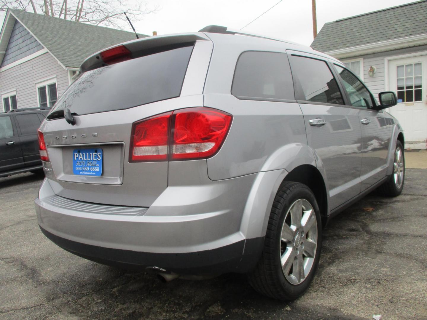 2015 SILVER Dodge Journey SE (3C4PDCAB1FT) with an 2.4L L4 DOHC 16V engine, 4-Speed Automatic transmission, located at 540a Delsea Drive, Sewell, NJ, 08080, (987) 867-5309, 39.752560, -75.111206 - Photo#5