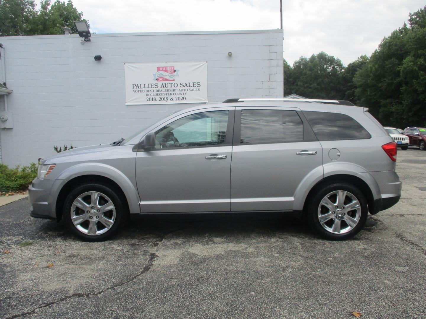 2015 SILVER Dodge Journey SE (3C4PDCAB1FT) with an 2.4L L4 DOHC 16V engine, 4-Speed Automatic transmission, located at 540a Delsea Drive, Sewell, NJ, 08080, (987) 867-5309, 39.752560, -75.111206- Photo#1