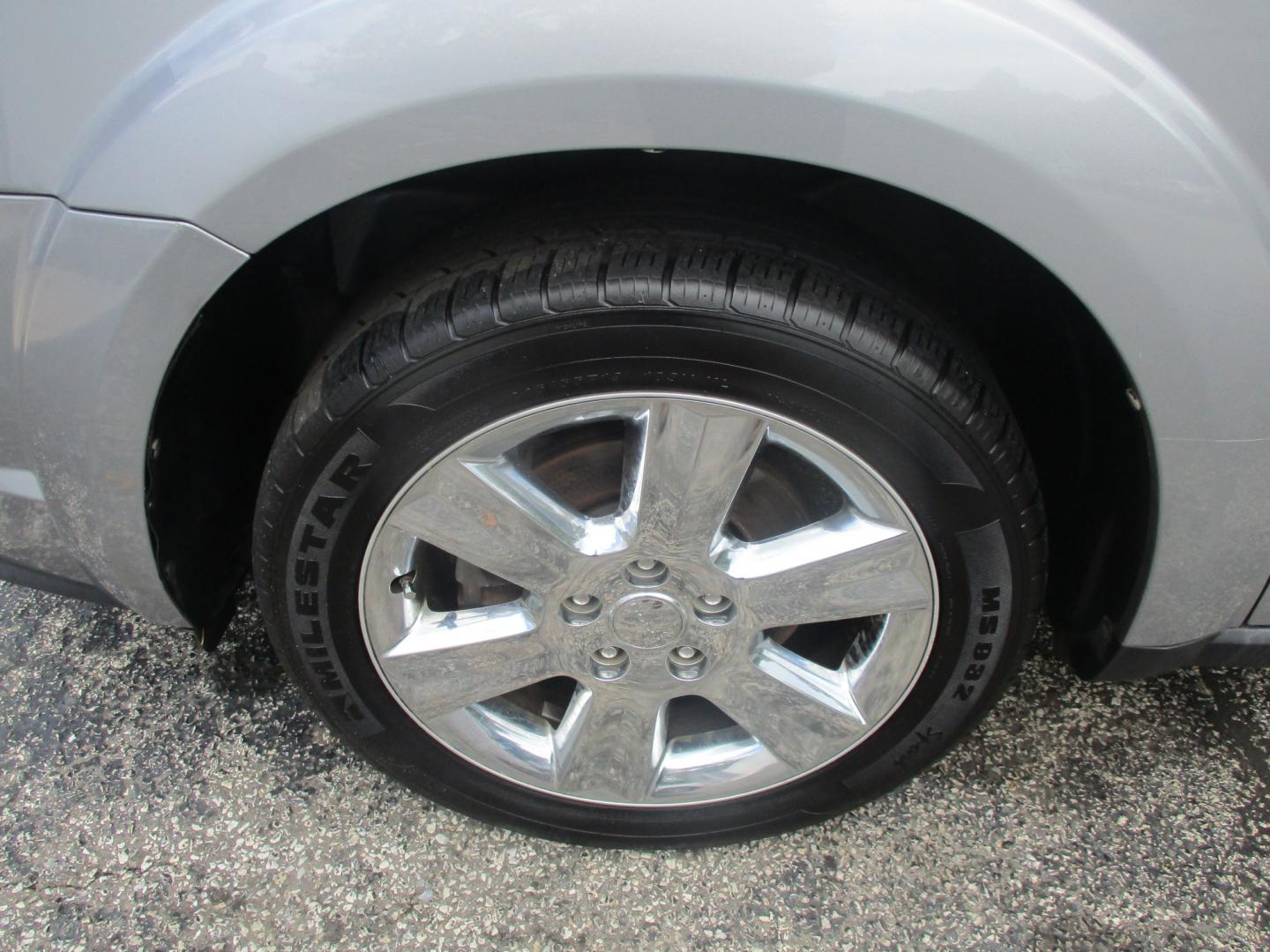 2015 SILVER Dodge Journey SE (3C4PDCAB1FT) with an 2.4L L4 DOHC 16V engine, 4-Speed Automatic transmission, located at 540a Delsea Drive, Sewell, NJ, 08080, (987) 867-5309, 39.752560, -75.111206- Photo#25