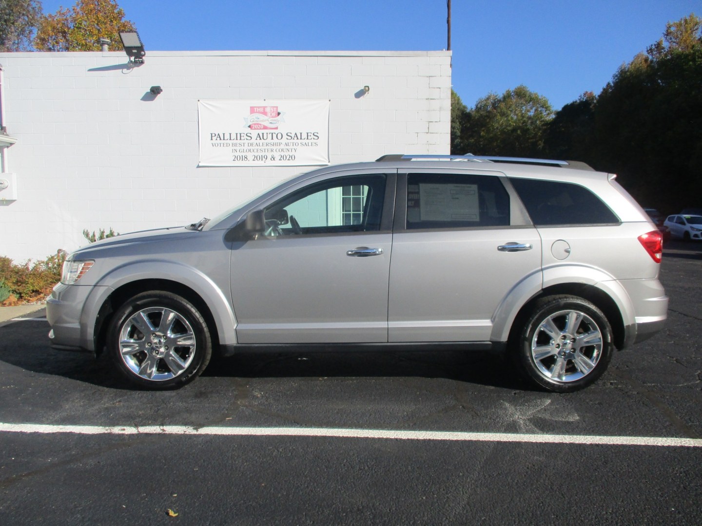 2015 SILVER Dodge Journey SE (3C4PDCAB1FT) with an 2.4L L4 DOHC 16V engine, 4-Speed Automatic transmission, located at 540a Delsea Drive, Sewell, NJ, 08080, (987) 867-5309, 39.752560, -75.111206- Photo#1