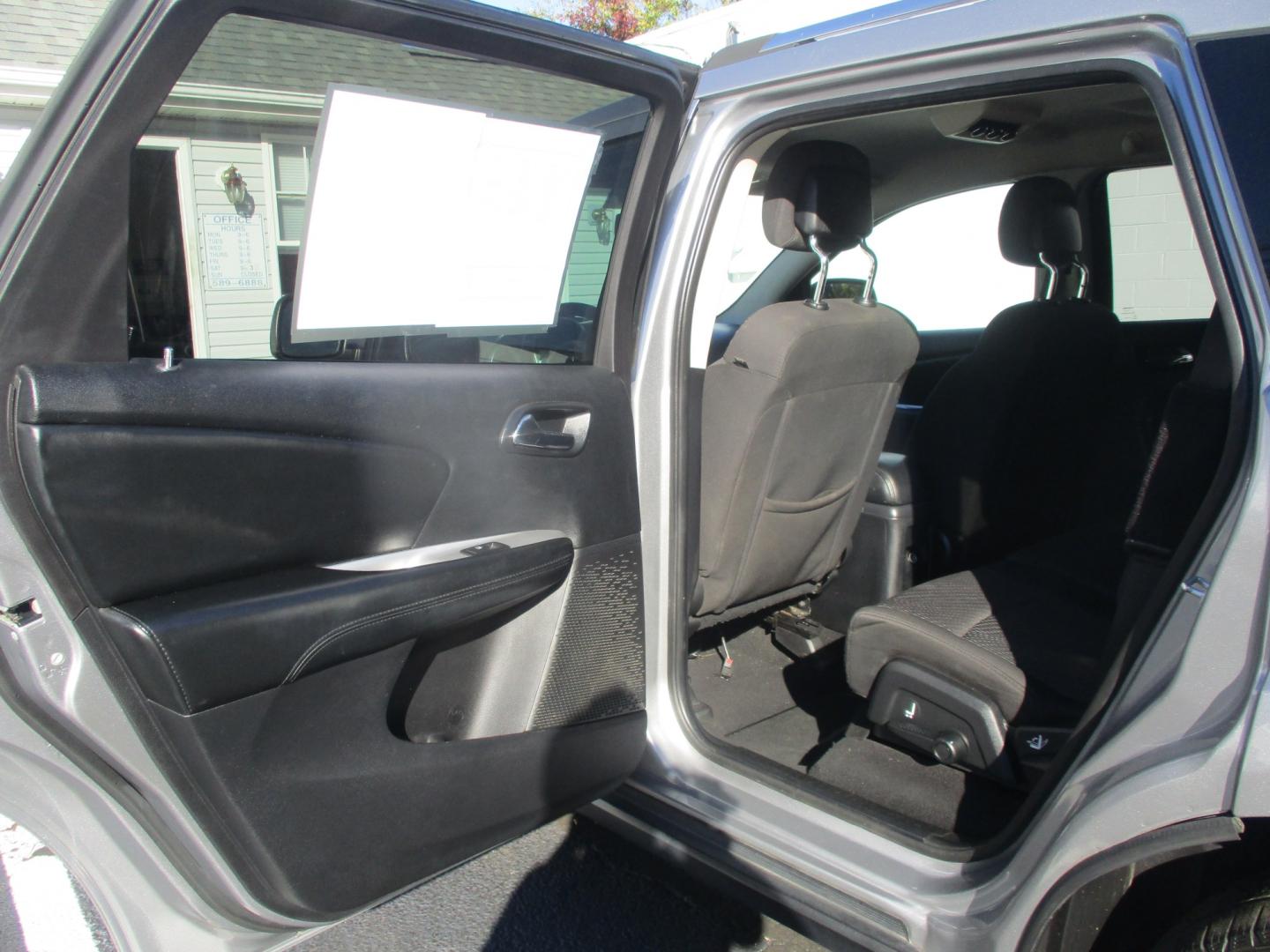 2015 SILVER Dodge Journey SE (3C4PDCAB1FT) with an 2.4L L4 DOHC 16V engine, 4-Speed Automatic transmission, located at 540a Delsea Drive, Sewell, NJ, 08080, (987) 867-5309, 39.752560, -75.111206- Photo#12