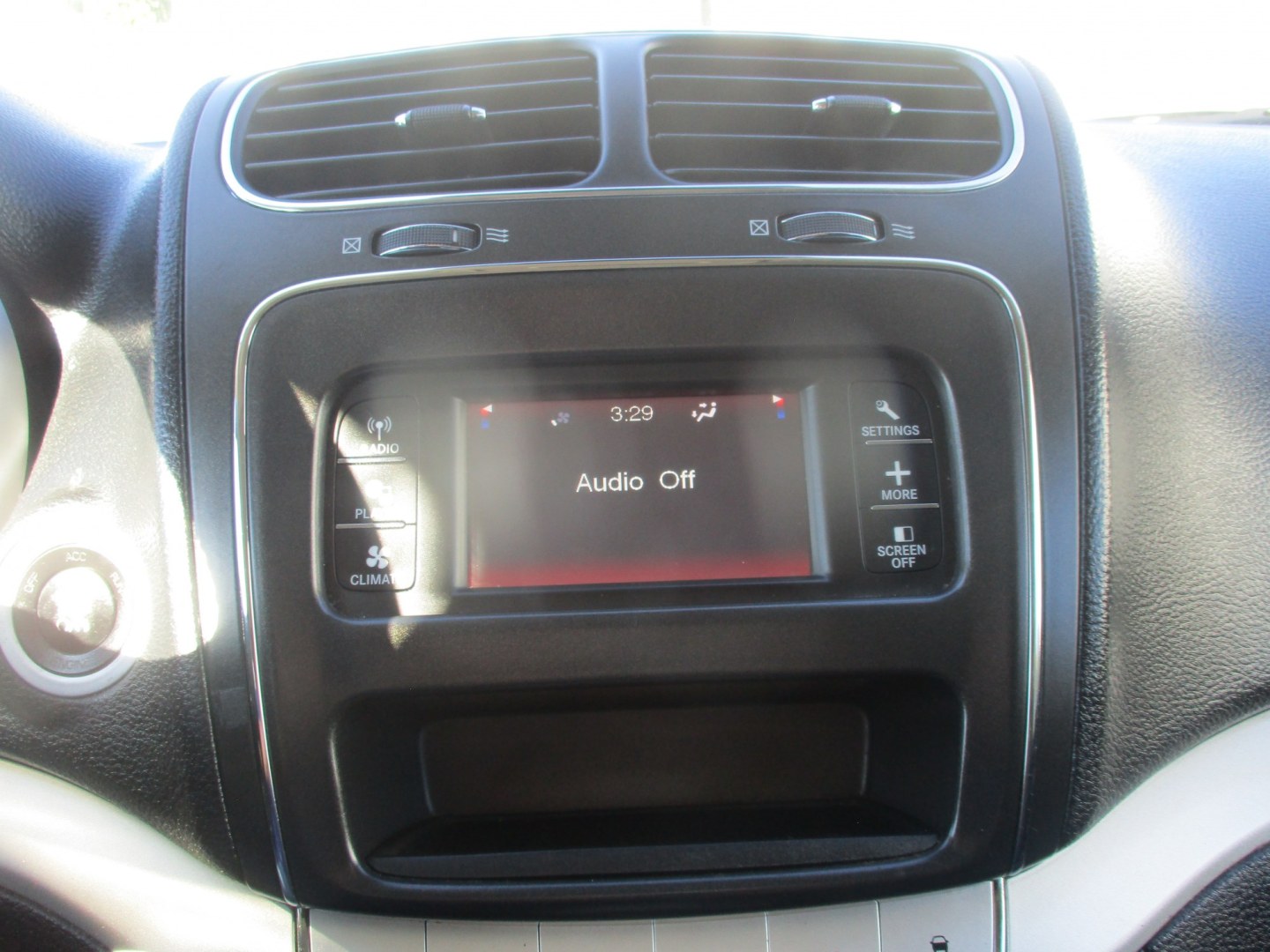 2015 SILVER Dodge Journey SE (3C4PDCAB1FT) with an 2.4L L4 DOHC 16V engine, 4-Speed Automatic transmission, located at 540a Delsea Drive, Sewell, NJ, 08080, (987) 867-5309, 39.752560, -75.111206- Photo#19
