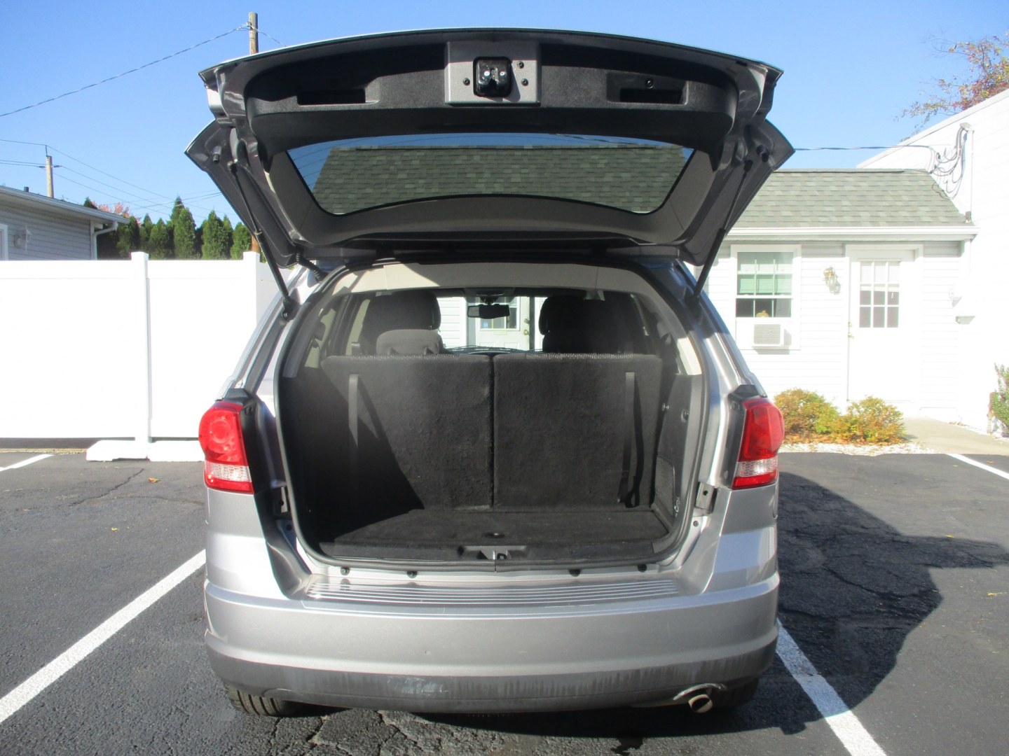 2015 SILVER Dodge Journey SE (3C4PDCAB1FT) with an 2.4L L4 DOHC 16V engine, 4-Speed Automatic transmission, located at 540a Delsea Drive, Sewell, NJ, 08080, (987) 867-5309, 39.752560, -75.111206- Photo#24