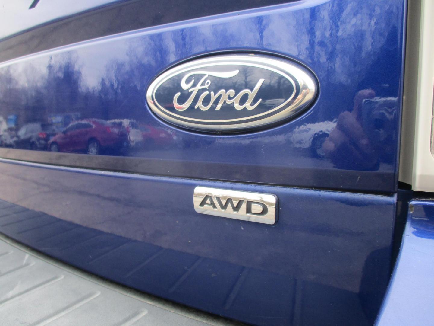 2015 BLUE Ford Flex SEL AWD (2FMHK6C89FB) with an 3.5L V6 DOHC 24V engine, 6A transmission, located at 540a Delsea Drive, Sewell, NJ, 08080, (987) 867-5309, 39.752560, -75.111206 - Photo#6