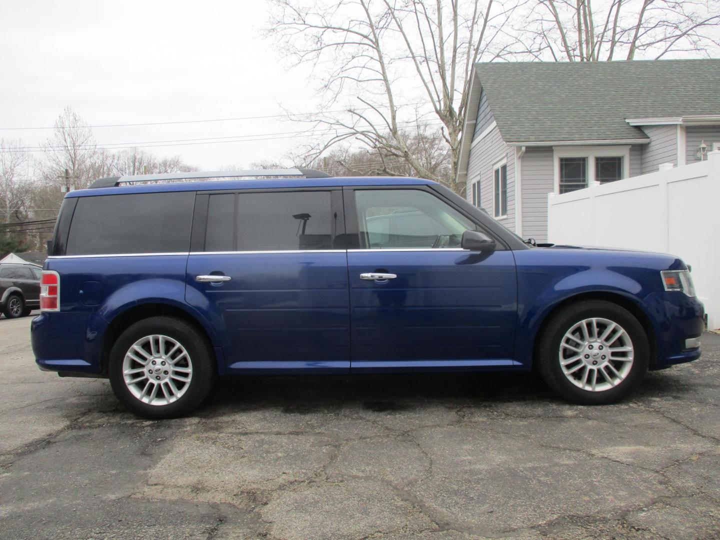 2015 BLUE Ford Flex SEL AWD (2FMHK6C89FB) with an 3.5L V6 DOHC 24V engine, 6A transmission, located at 540a Delsea Drive, Sewell, NJ, 08080, (987) 867-5309, 39.752560, -75.111206 - Photo#8