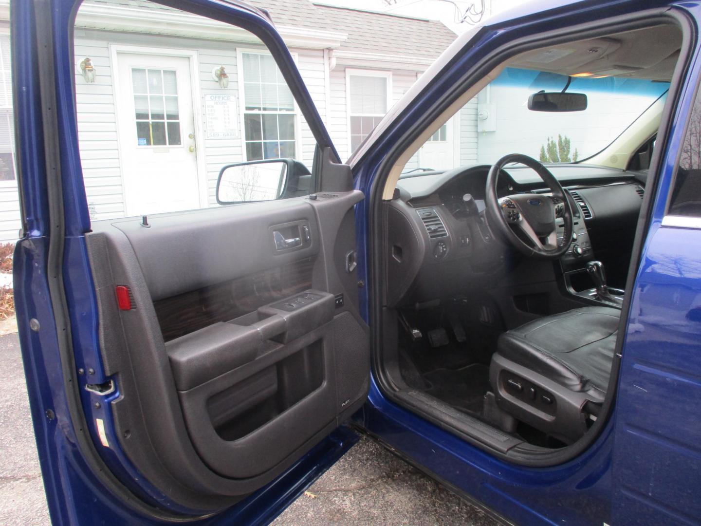 2015 BLUE Ford Flex SEL AWD (2FMHK6C89FB) with an 3.5L V6 DOHC 24V engine, 6A transmission, located at 540a Delsea Drive, Sewell, NJ, 08080, (987) 867-5309, 39.752560, -75.111206 - Photo#11