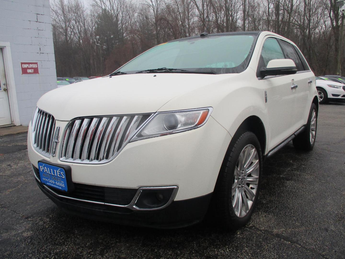 2013 Lincoln MKX Base