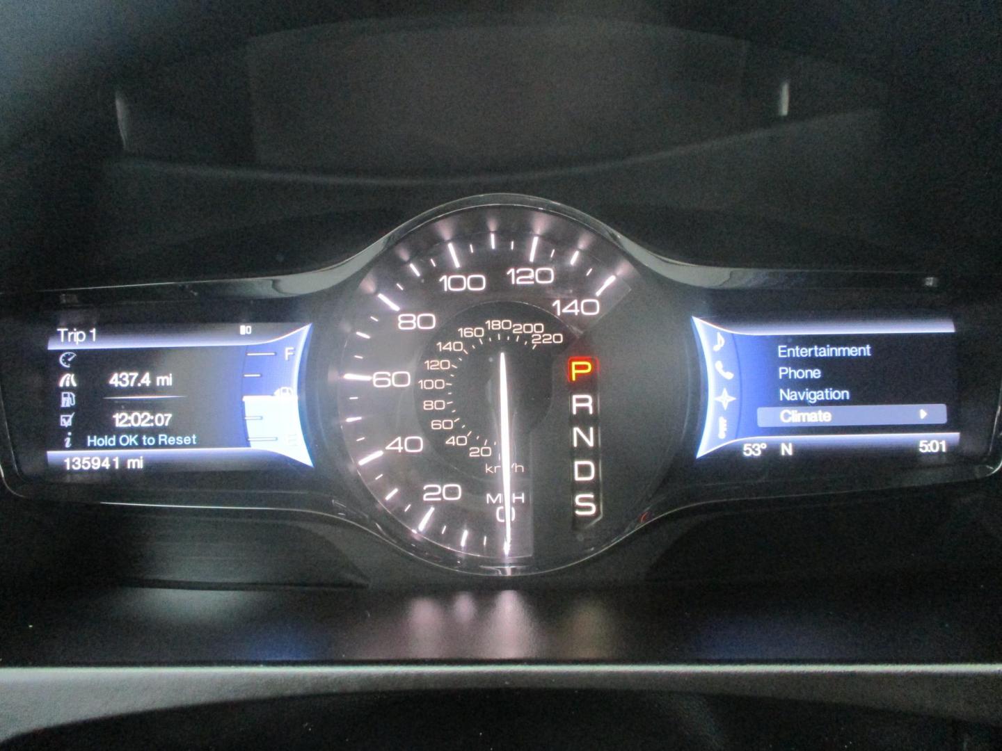 2013 WHITE Lincoln MKX AWD (2LMDJ8JK2DB) with an 3.7L V6 DOHC 24V engine, 6-Speed Automatic transmission, located at 540a Delsea Drive, Sewell, NJ, 08080, (987) 867-5309, 39.752560, -75.111206 - Photo#17