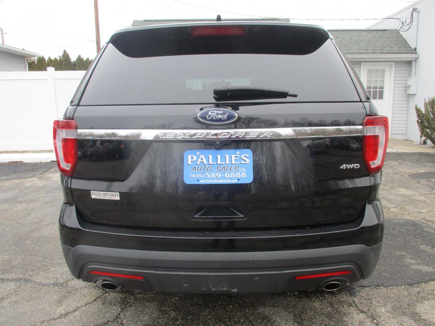 2016 BLACK Ford Explorer Base 4WD (1FM5K8B88GG) with an 3.5L V6 DOHC 24V engine, 6-Speed Automatic transmission, located at 540a Delsea Drive, Sewell, NJ, 08080, (987) 867-5309, 39.752560, -75.111206- Photo#3