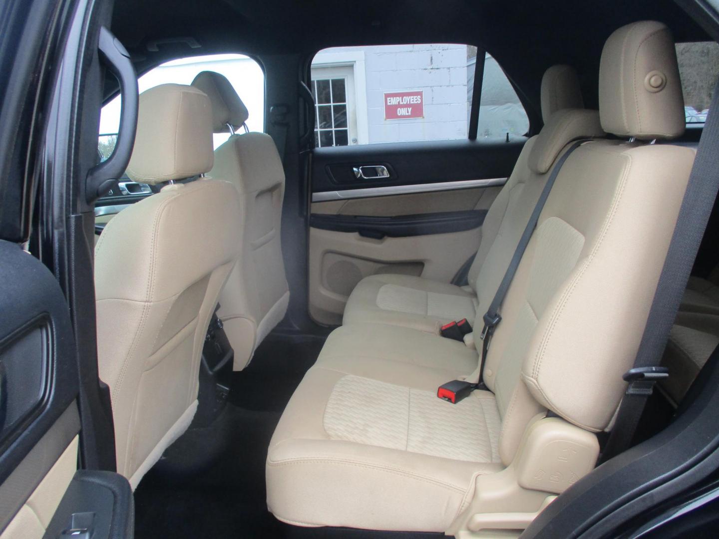 2016 BLACK Ford Explorer Base 4WD (1FM5K8B88GG) with an 3.5L V6 DOHC 24V engine, 6-Speed Automatic transmission, located at 540a Delsea Drive, Sewell, NJ, 08080, (987) 867-5309, 39.752560, -75.111206- Photo#12