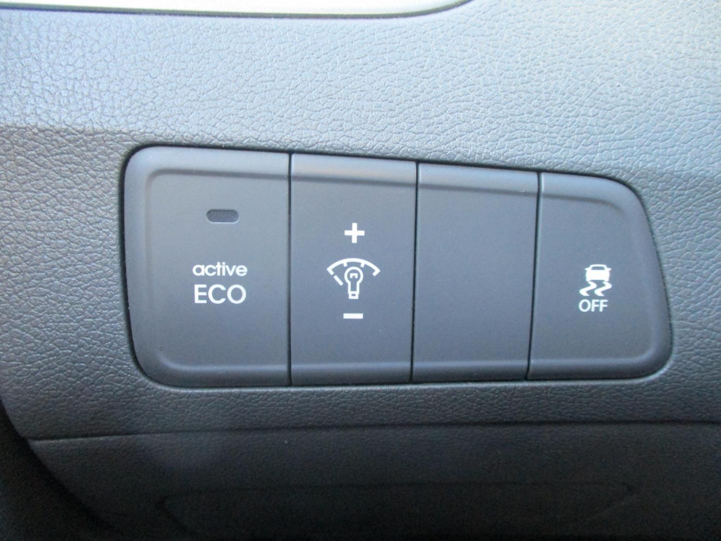 2013 BLUE Hyundai Elantra Limited (5NPDH4AE9DH) with an 1.8L L4 DOHC 16V engine, 6-Speed Automatic transmission, located at 540a Delsea Drive, Sewell, NJ, 08080, (987) 867-5309, 39.752560, -75.111206 - Photo#20