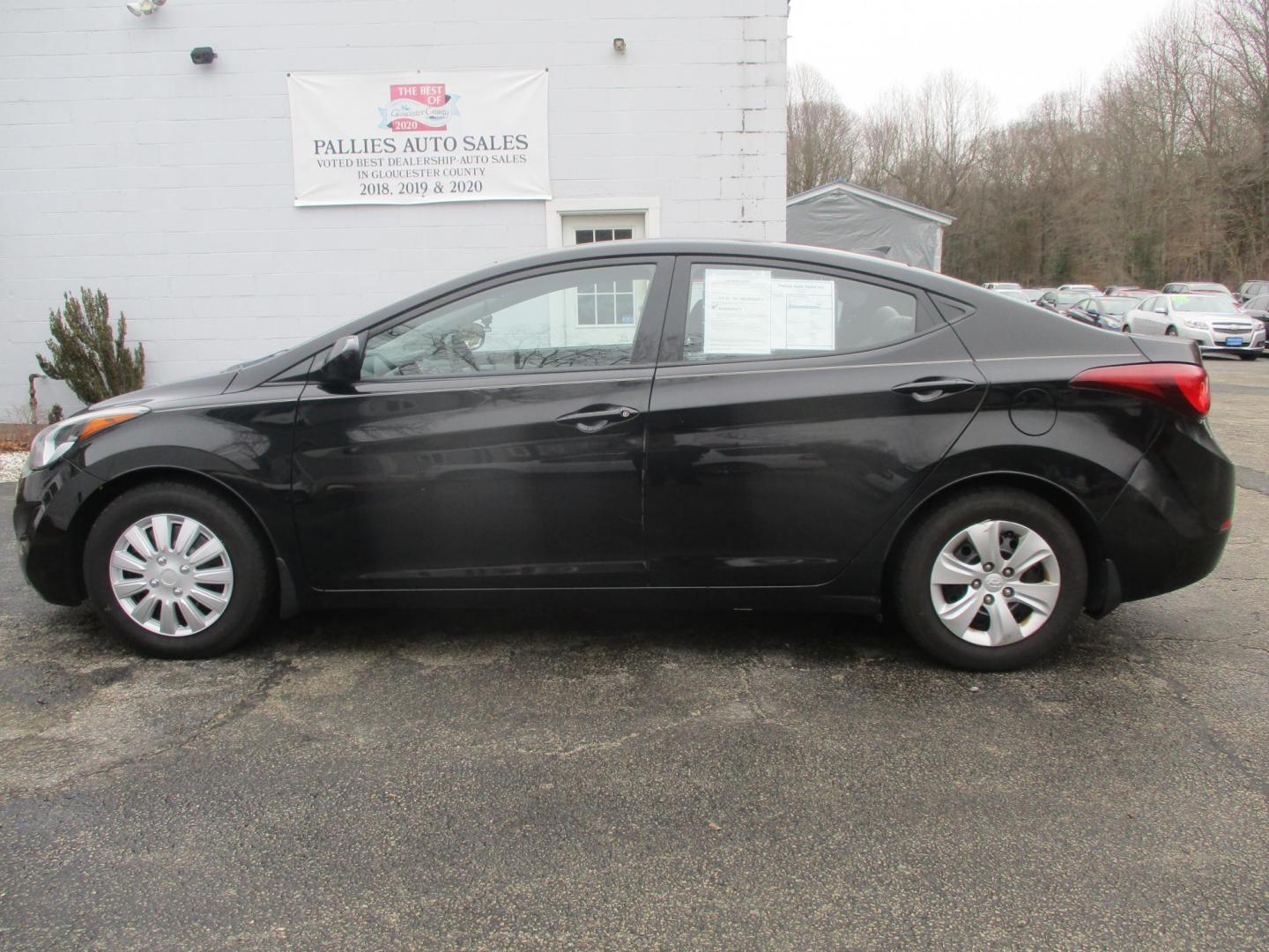2016 BLACK Hyundai Elantra Limited (5NPDH4AE6GH) with an 1.8L L4 DOHC 16V engine, 6-Speed Automatic transmission, located at 540a Delsea Drive, Sewell, NJ, 08080, (987) 867-5309, 39.752560, -75.111206 - Photo#1