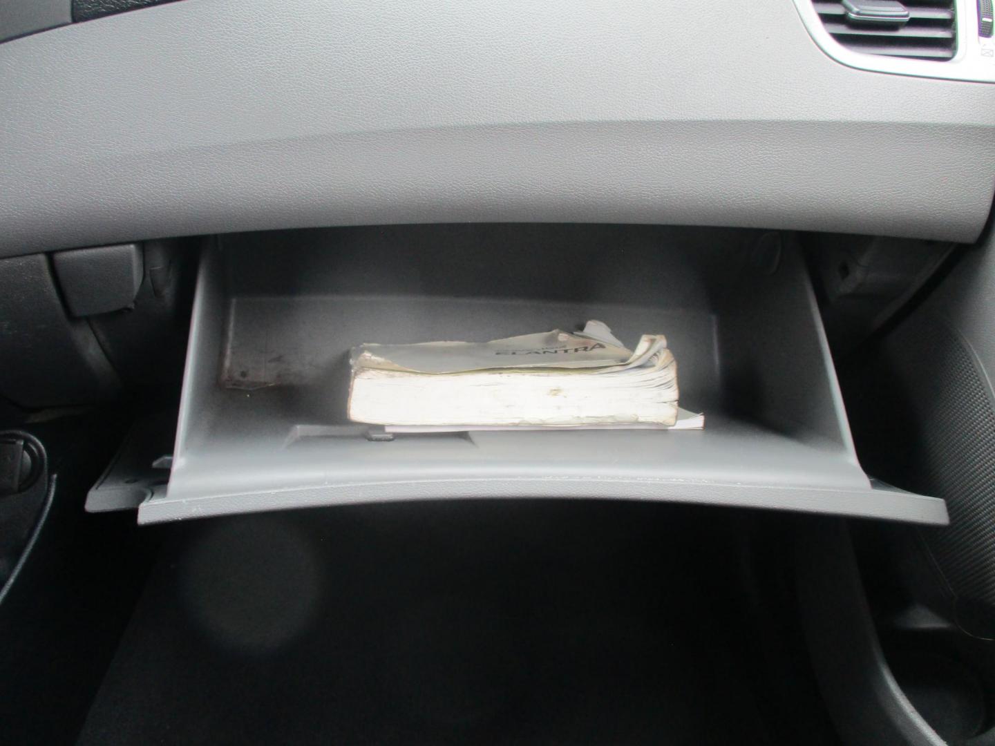 2016 BLACK Hyundai Elantra Limited (5NPDH4AE6GH) with an 1.8L L4 DOHC 16V engine, 6-Speed Automatic transmission, located at 540a Delsea Drive, Sewell, NJ, 08080, (987) 867-5309, 39.752560, -75.111206 - Photo#22