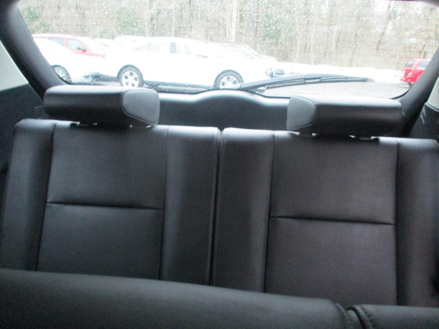 2012 SILVER Mazda CX-9 Touring AWD (JM3TB3CV2C0) with an 3.7L V6 DOHC 24V engine, 6-Speed Automatic transmission, located at 540a Delsea Drive, Sewell, NJ, 08080, (987) 867-5309, 39.752560, -75.111206 - Photo#16